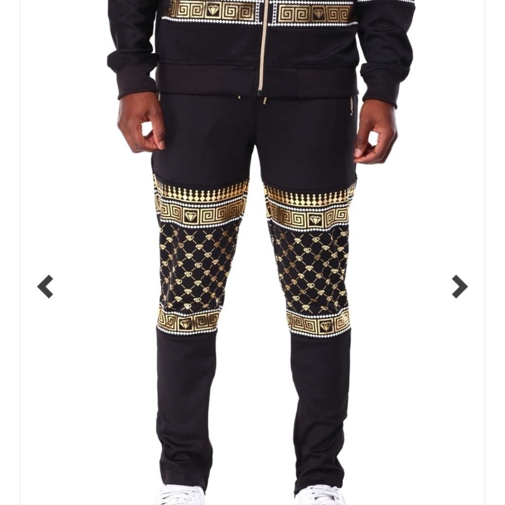 Switch Remarkable men's Black and golden sweatpants size XL